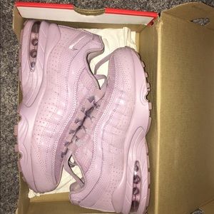 Air max 95 size 4.5y